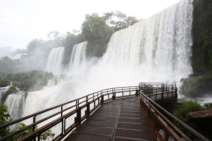 Iguazu falls