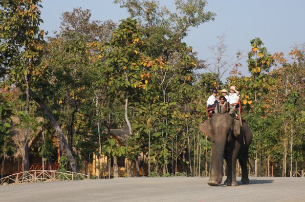 Buon Ma Thuot a okoli